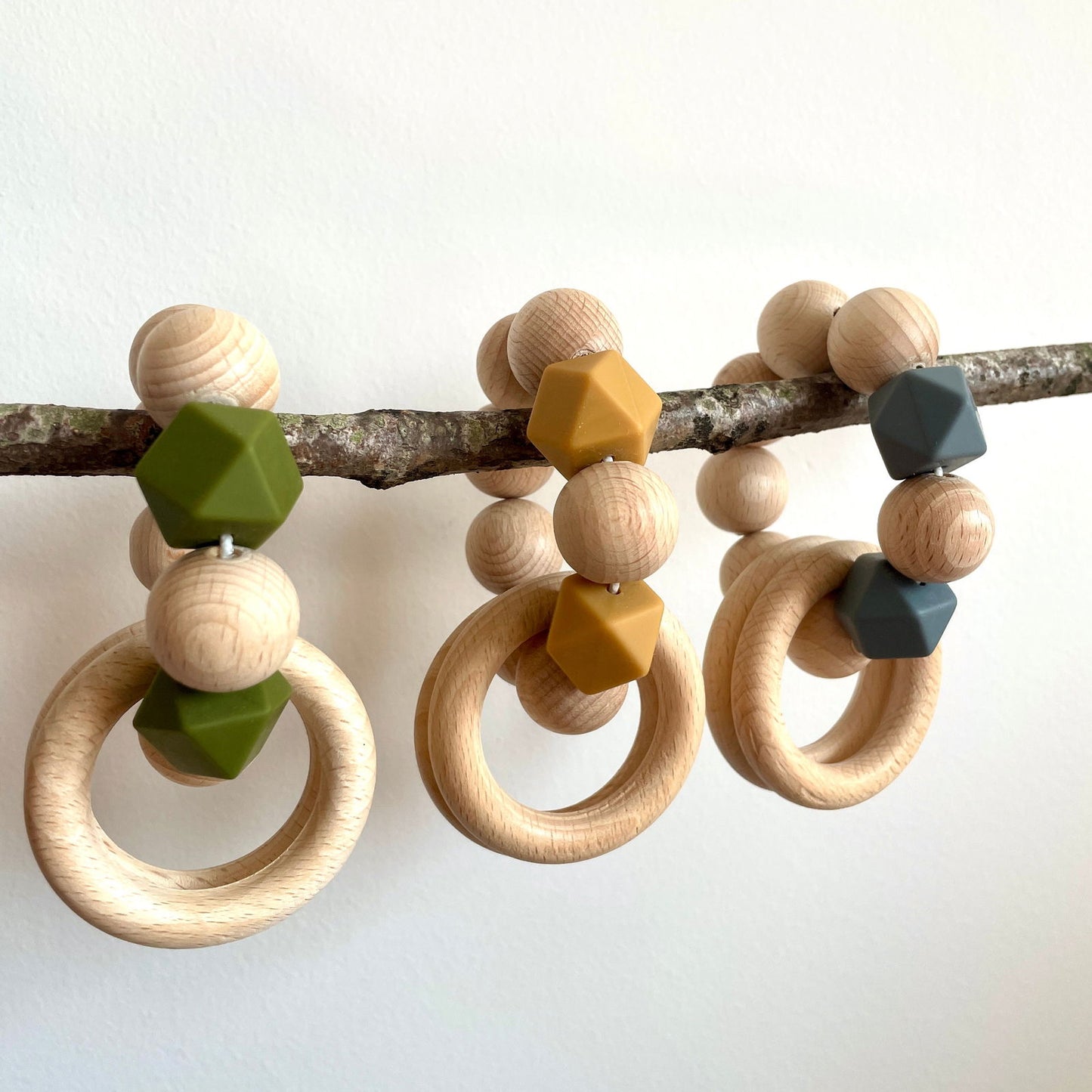 Rattle Geo Beads - Little Goose